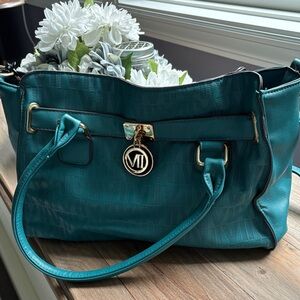 Beautiful teal bag/purse